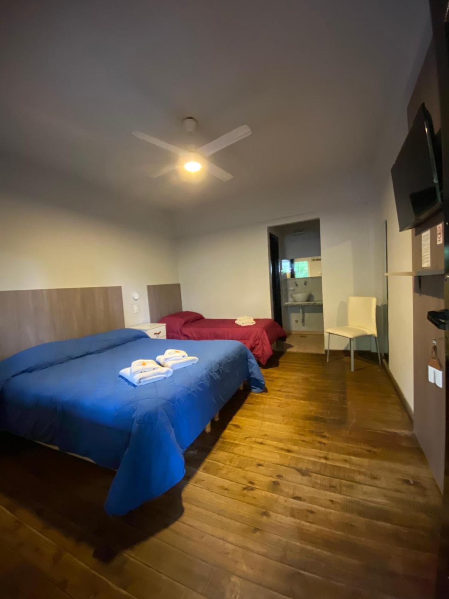 Hotel Cristobal De Colon Exteriér fotografie