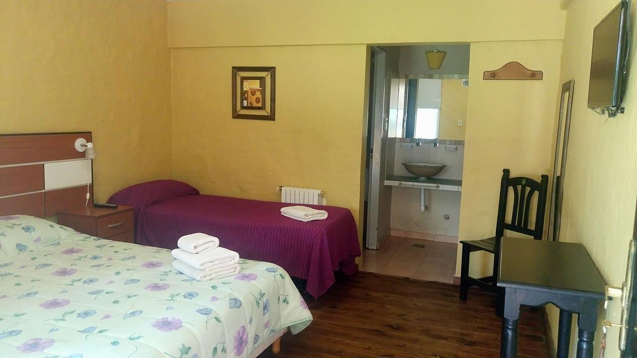 Hotel Cristobal De Colon Exteriér fotografie